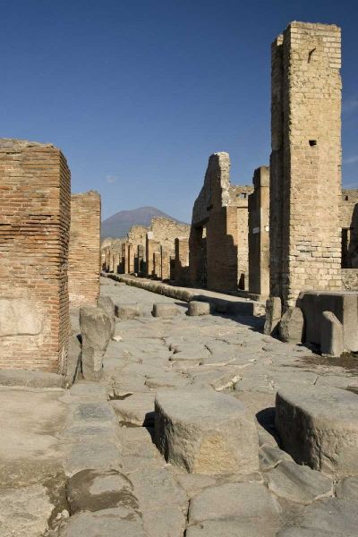 Italy, Campania, Pompeii Streets of city ruins